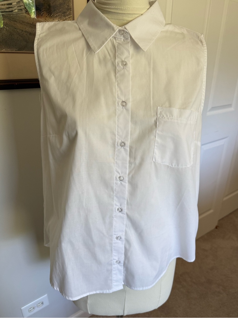 ELLEN TRACY White Blouse NWOT